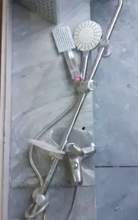 شیر حمام و علم دوش یونیک