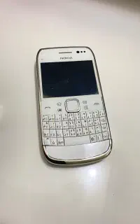 نوکیا E6 کلکسیونی