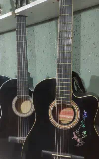 فروش گیتار با آموزش رایگان