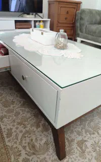 میزمستطیل جلومبلی کشودار همراه شیشه و دوتا عسلی