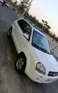 توسان 2008  کم کار فول v6
