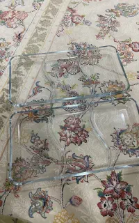 ظرف شیشه ای