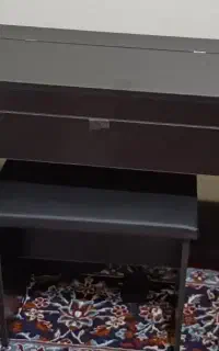 میز پیانو کاملا نو و تمیز