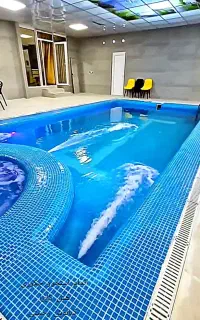 آبندی و اجرای کاشی استخری و جکوزی ،