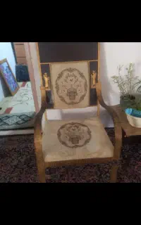 دو عدد مبل فلزی