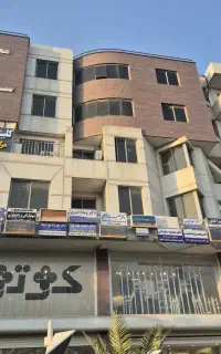 آپارتمان پزشکی معدل نبش ۲۰ متری