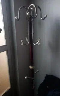 جالباسی ایستاده