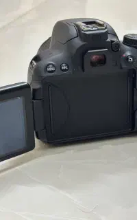 دوربین کانون Canon 700D مشابه نو با لوازم