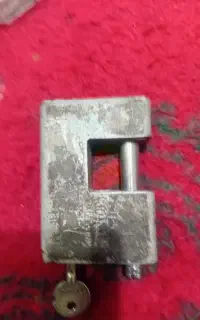قفل  کتابی