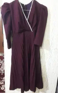 لباس ساحلی همراه یه پالتو ویک چادر ملی