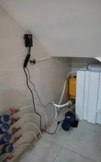 خدمات تاسیسات ساختمان شامل لوله کشی پلیکا پنج لایه