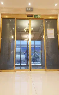 درب اتوماتیک شیشه ای /۲۰ سال تجربه/کارشناسی رایگان