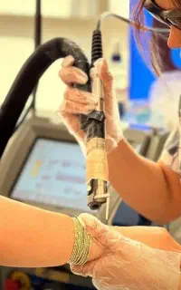 لیزر الکساندرایت دکا برای اولین بار در پلدختر
