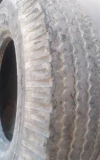 تایر نیسان  ابی دست دوم