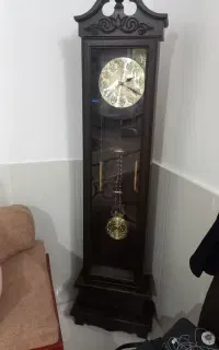 ساعت ایستاده
