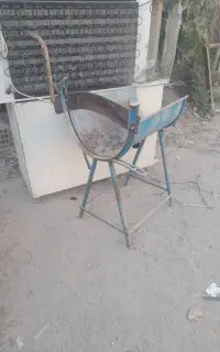 علف خورد کن دستی