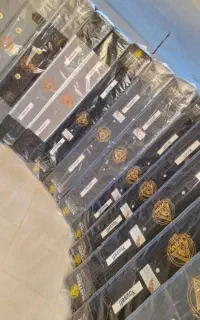 پخـش.   تشک.   همراه با کـاور.