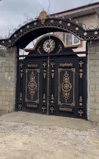 درب کد8231باغی آبسردحیاط پلاک پارکینگ۱۶۳۹ویلاسازان