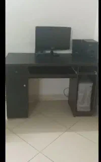 میز کامپیوتر
