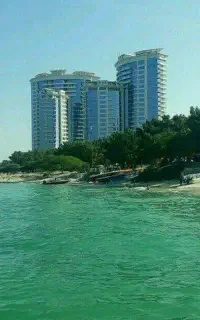 کیش ب آفتاب با قایق در کمترین زمام