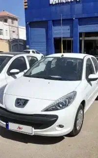 ۲۰۷ تیوتری ۱۴۰۵ با کارت طلایی