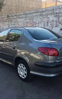 206 sd ی لکه رنگ