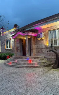 محوطه زیبا برای برگزاری انواع مراسمات شما