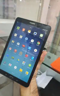 تبلت tab E اینچ ۱۰ در حد