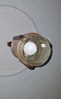 لوستر چوبی در حد نو سالم