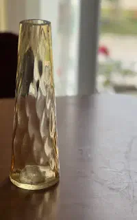 گلدان شیشه‌ای شامپاینی