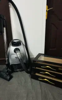 مقداری وسایل منزل به قیمت پایین به فروش میرسد