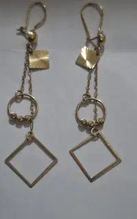 مقداری طلا