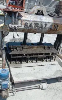 دستگاه بلوک زن کادونا