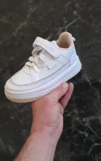 کفش های بچه گانه