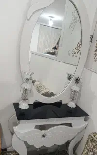 آینه و کنسول