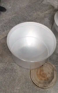 خرید و فروش قابلمه و تفلن و وسایل روحی و مس