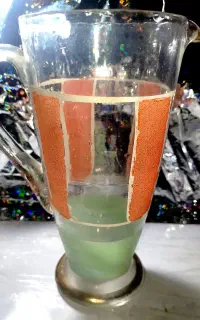 پارچ شیشه ای طرح کلاسیک