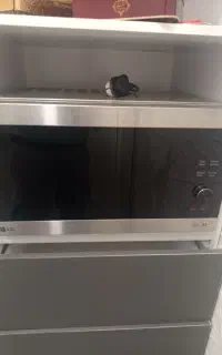وسایل اشپزخانه و تلویزیون
