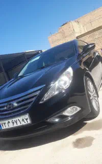 کارگر ماهر و ساده کارواش