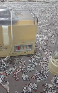 فروش یک عدد آبمیوه گیرناسیونال با کلیه وسایل