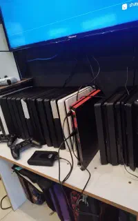 خرید و فروش PS4 و PS5