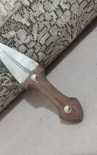 چاقوی تیزی