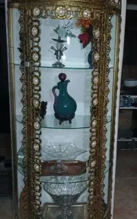 بوفه برنزی