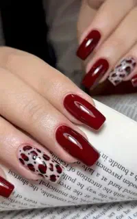 نیازمند نیرو در سالن زیبایی