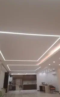برقکار . برقکاری نصب لاین  رو گچ توکار روکار