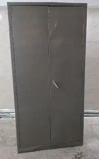 کمد بایگانی فلزی