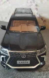 ماکت فلزی لکسوس LX570