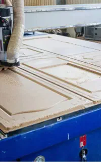 خدمات cnc و وکیوم و بازسازی مصنوعات چوبی