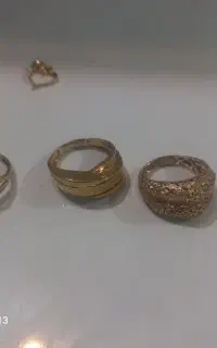 حدود۵۰ گرم