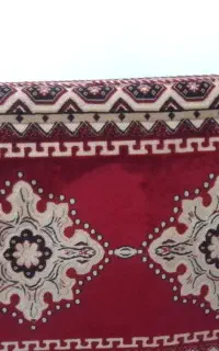 پشتی مخملی